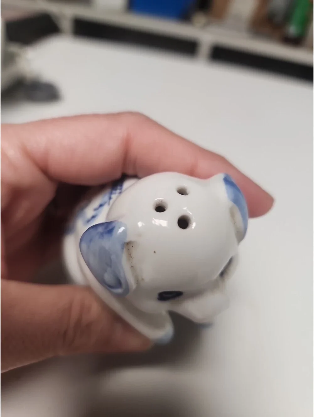 Delft Blue Male Pig Salt  Shaker VTG